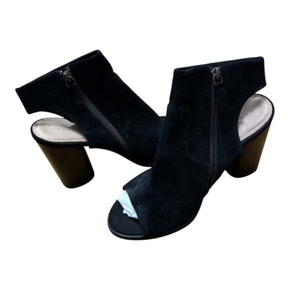 Caslon Black Chunky Heel Peep-Toe Shoes - Picture 3 of 4